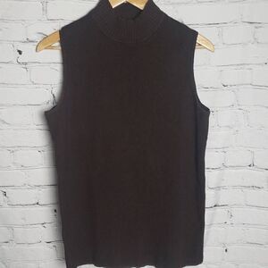 Preswick and Moore Brown Sleeveless Sweater